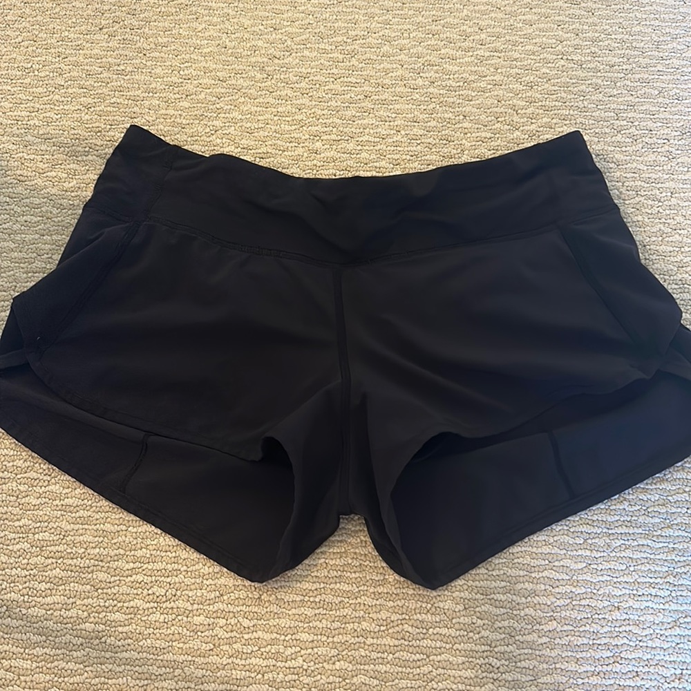 Lululemon black speed up shorts